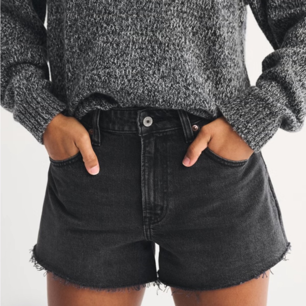 A&F Women’s Black Denim High Rise 4” Shorts
